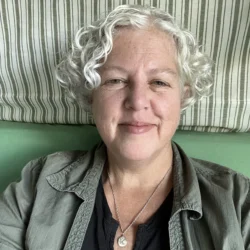 Kim Foley MacKinnon_square